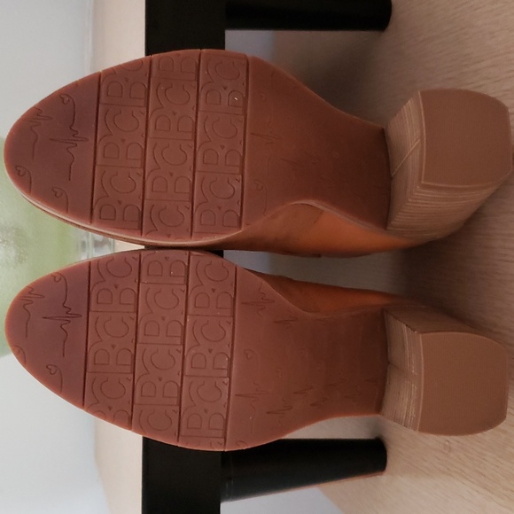 EUC BCBGeneration fashion tan ankle booties (6)-$25 for 2 | Shoe Sale Promo - Picture 6 of 6